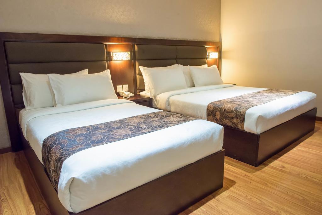 Castello Hotel Кулаи Экстерьер фото